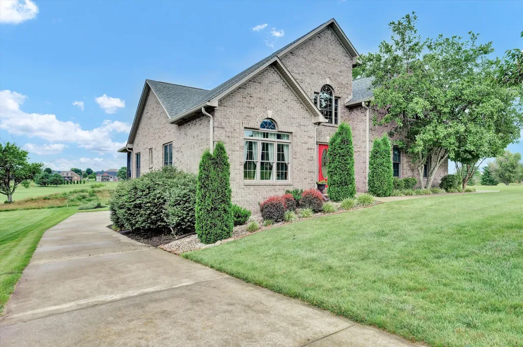 294 Inverness Trail Richmond KY 40475