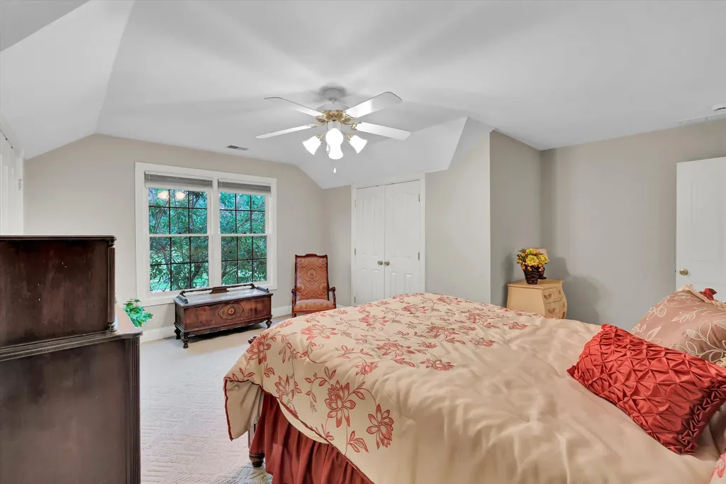 294 Inverness Trail Richmond KY 40475