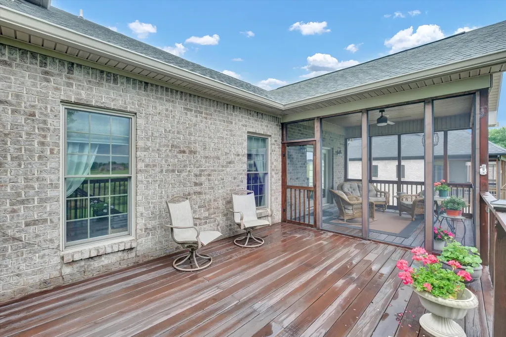 294 Inverness Trail Richmond KY 40475
