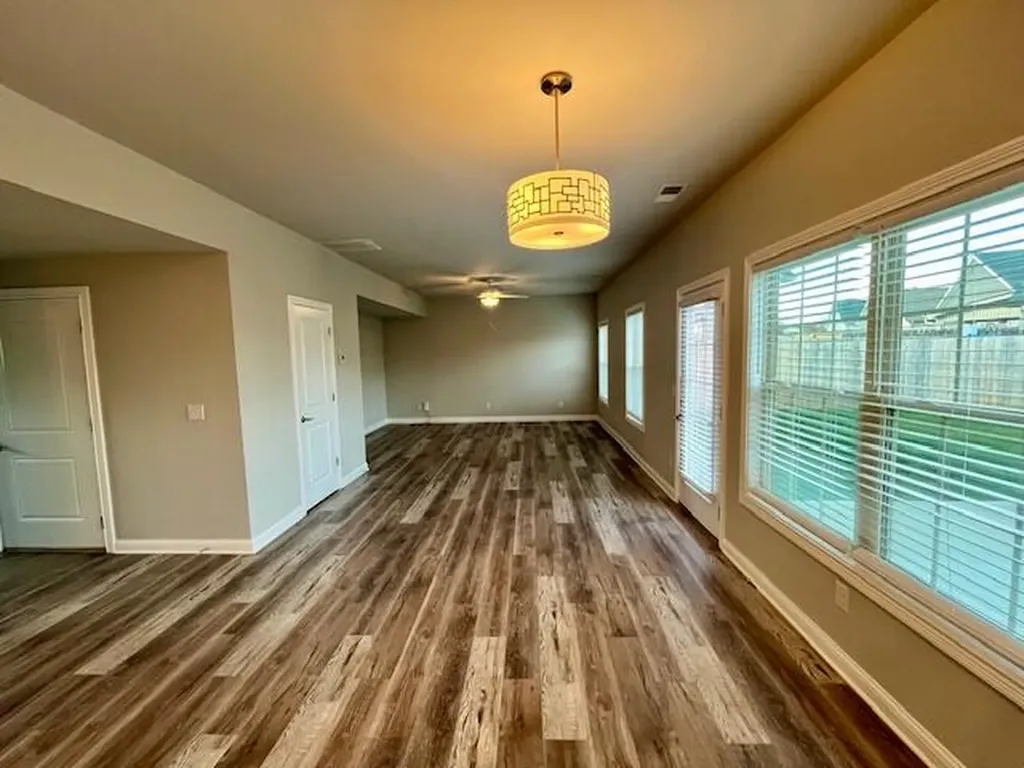 2833 Cherry Blossom Way Lexington KY 40511