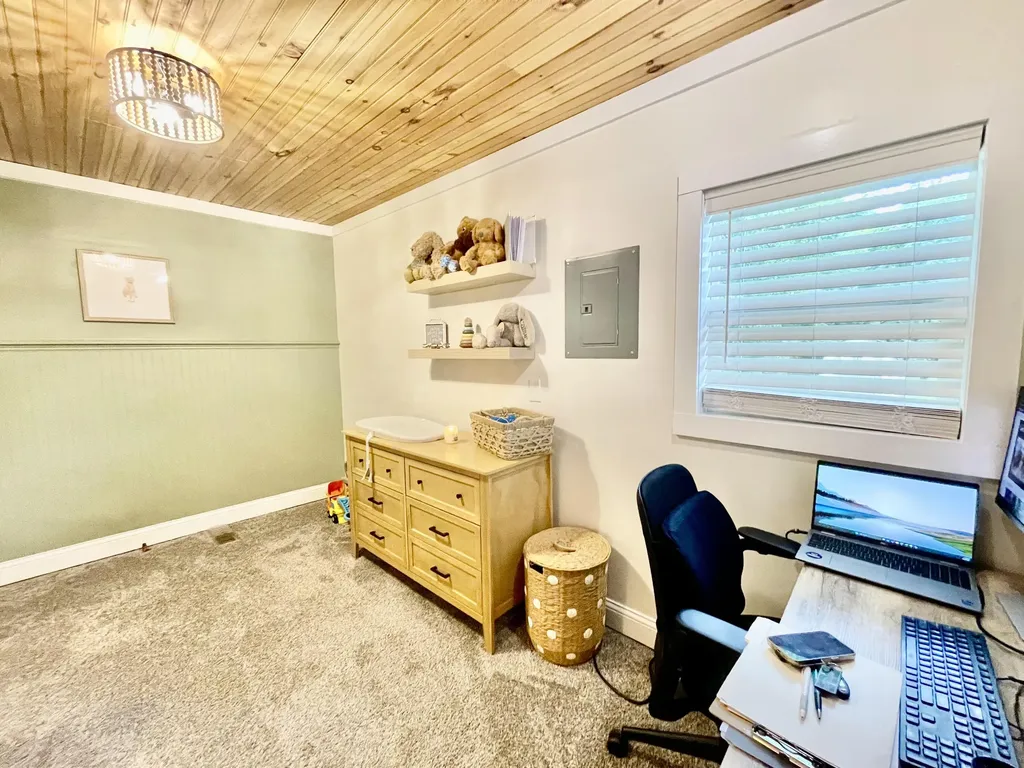 75 W Mclaughlin Avenue Madisonville KY 42431