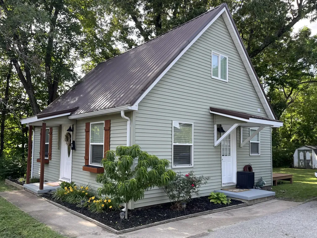 75 W Mclaughlin Avenue Madisonville KY 42431