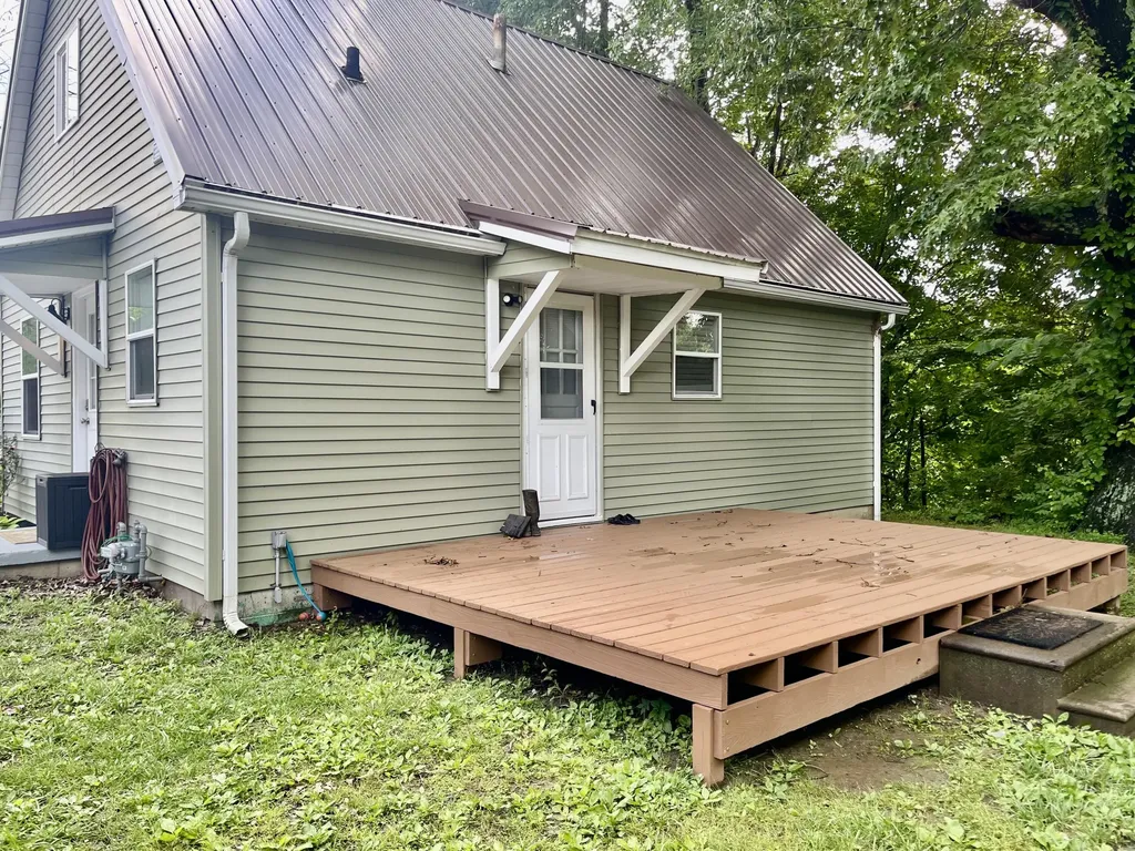 75 W Mclaughlin Avenue Madisonville KY 42431