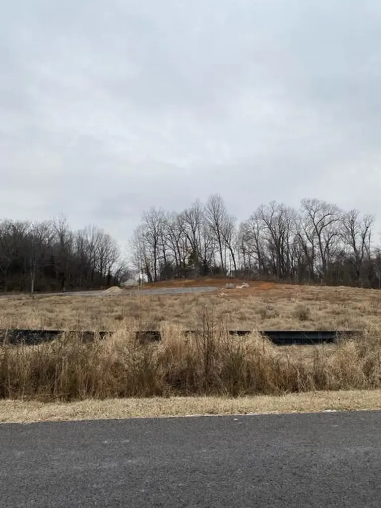 767 Elmdale Road Paducah KY 42003