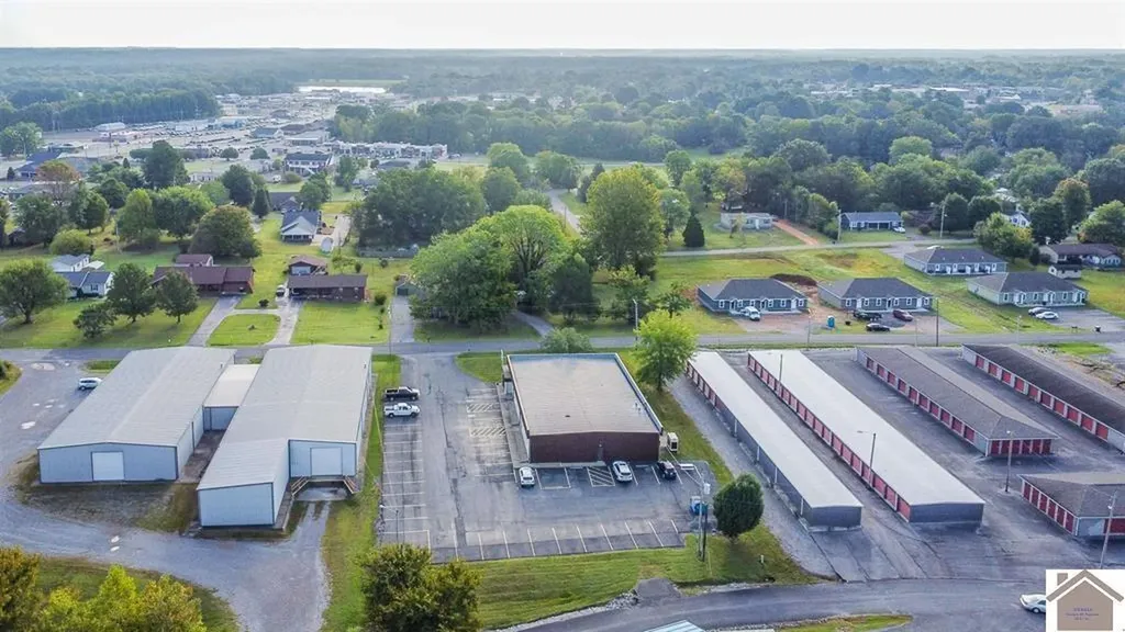 205 Ash Street Benton KY 42025