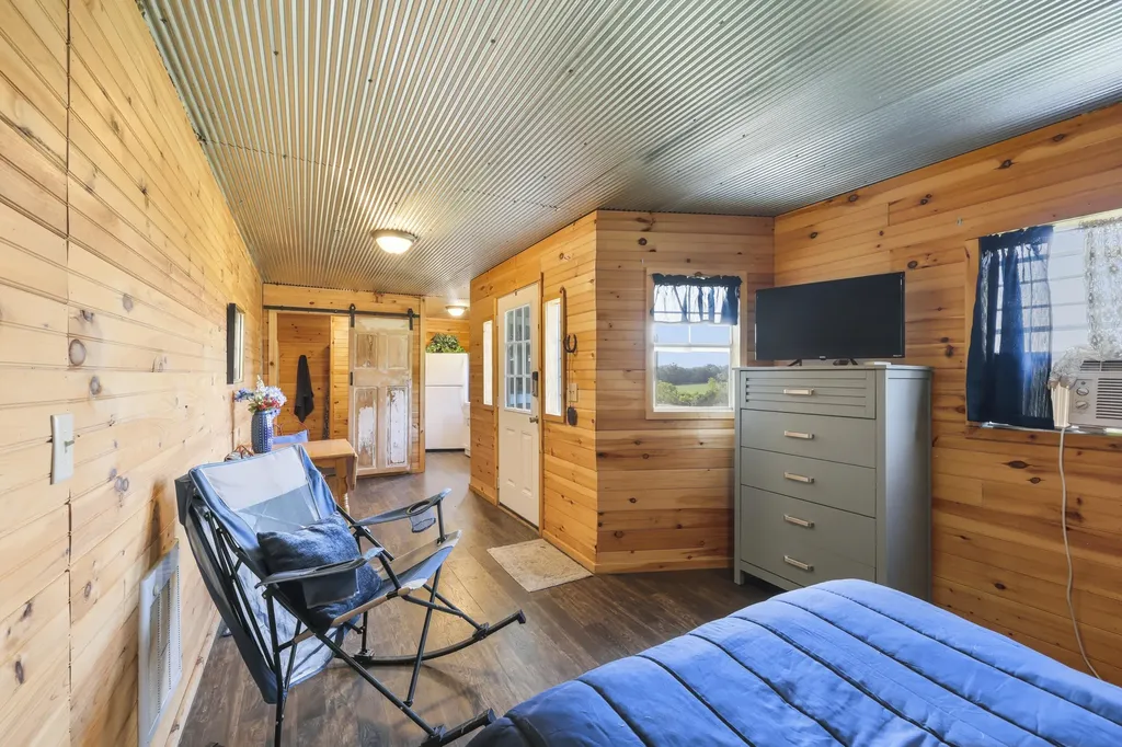 543 Silas Road Paris KY 40361