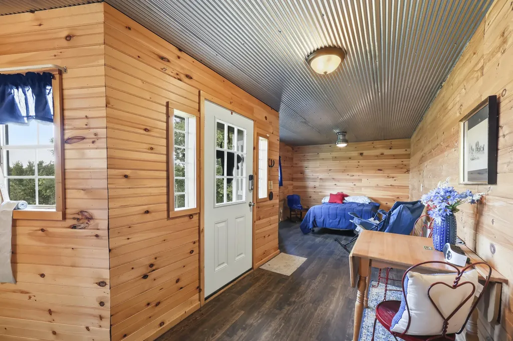 543 Silas Road Paris KY 40361