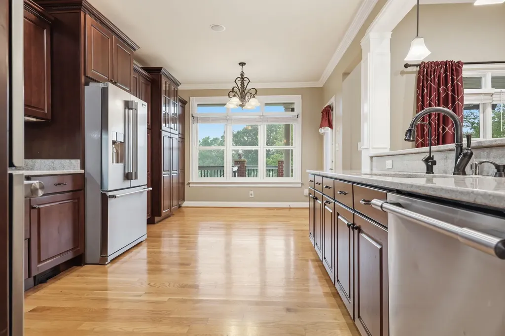 116 Kingston Drive Georgetown KY 40324