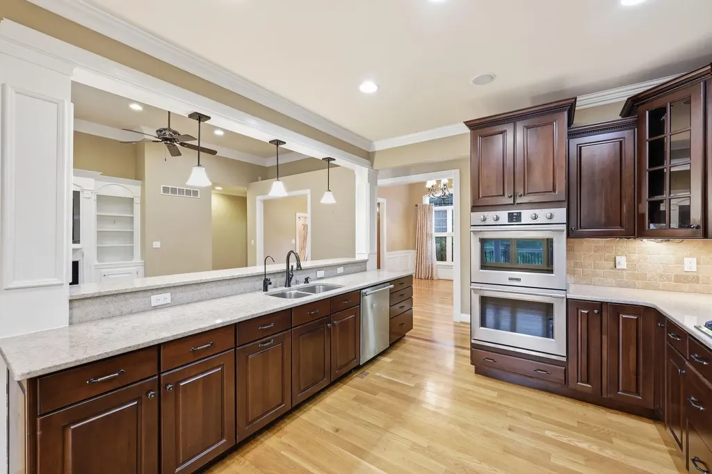116 Kingston Drive Georgetown KY 40324