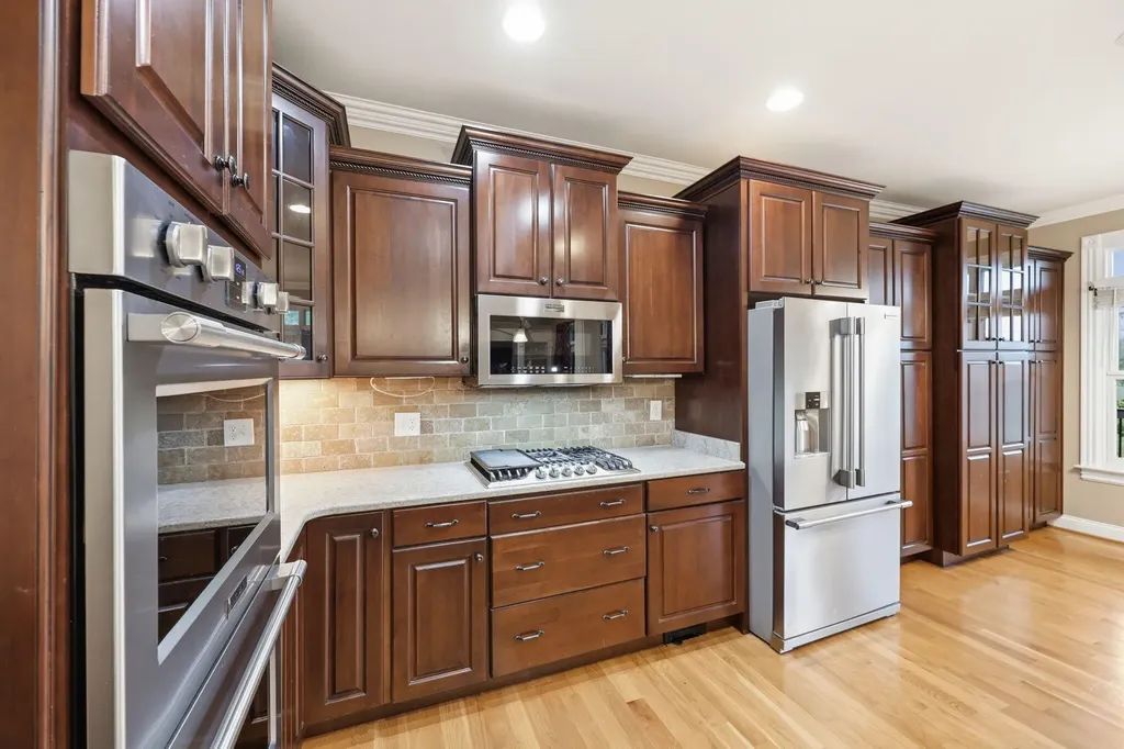 116 Kingston Drive Georgetown KY 40324