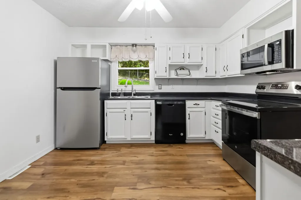 344 Meadow Brook Road Corbin KY 40701