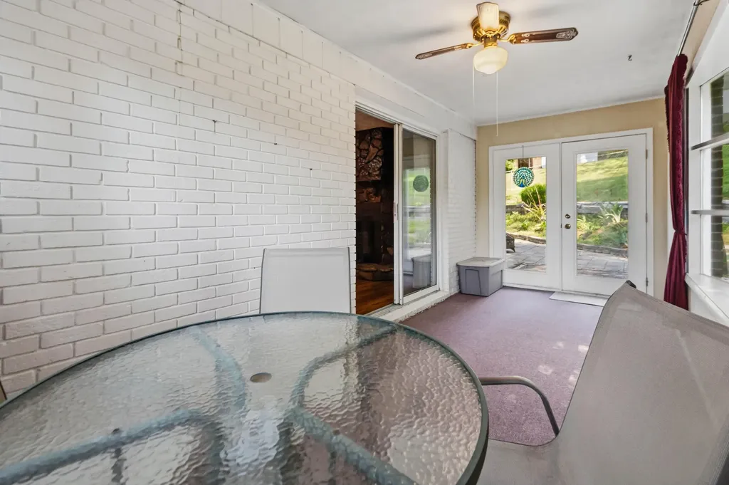 344 Meadow Brook Road Corbin KY 40701