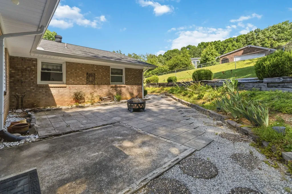 344 Meadow Brook Road Corbin KY 40701
