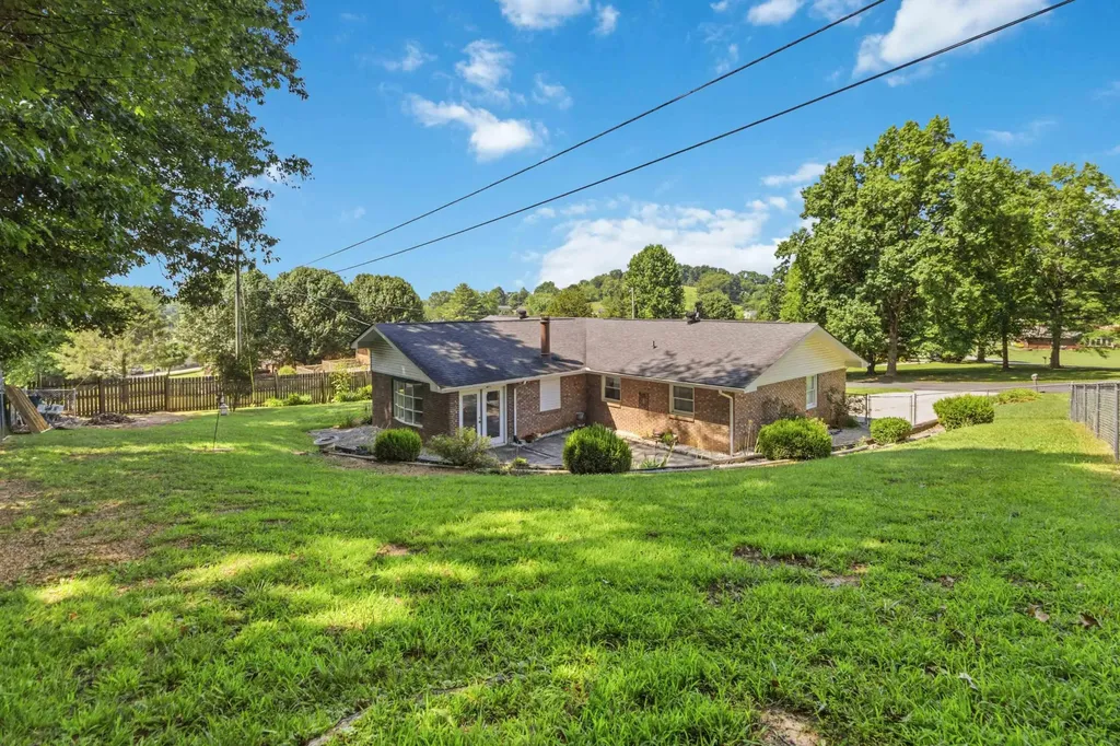 344 Meadow Brook Road Corbin KY 40701