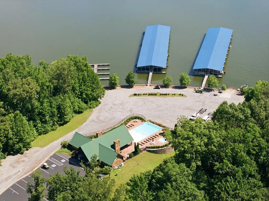 3276 Kirk Ridge Road Murray KY 42071