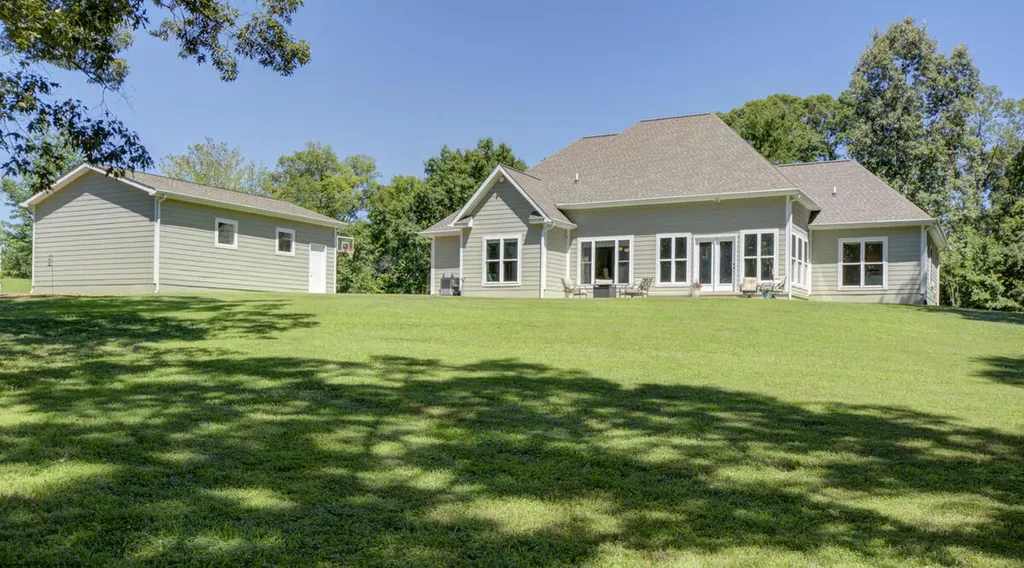 3276 Kirk Ridge Road Murray KY 42071