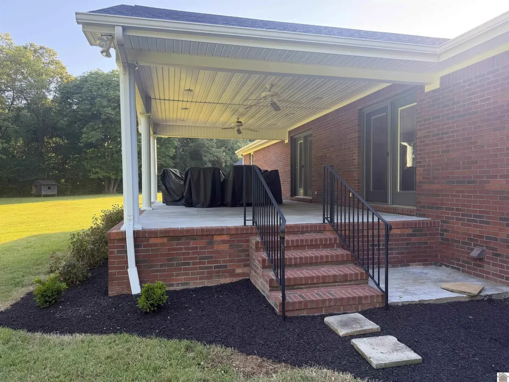 875 Mayfield Metropolis Road Paducah KY 42001