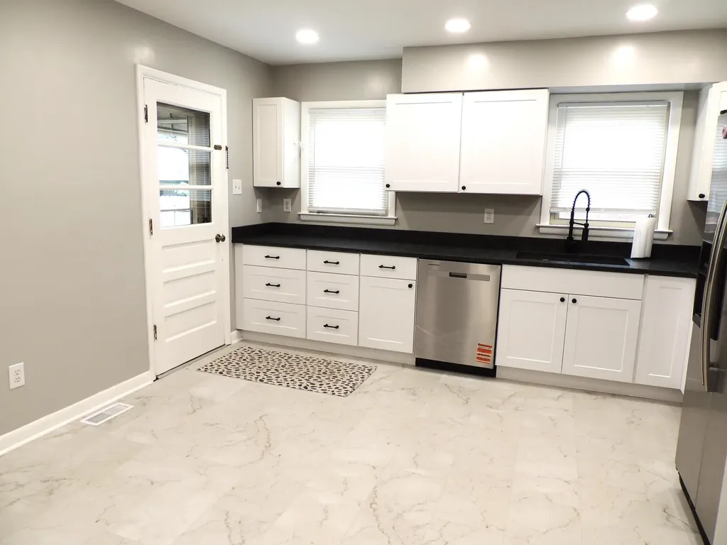 551 Saint Anthony Drive Lexington KY 40505