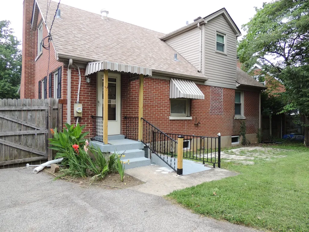 551 Saint Anthony Drive Lexington KY 40505