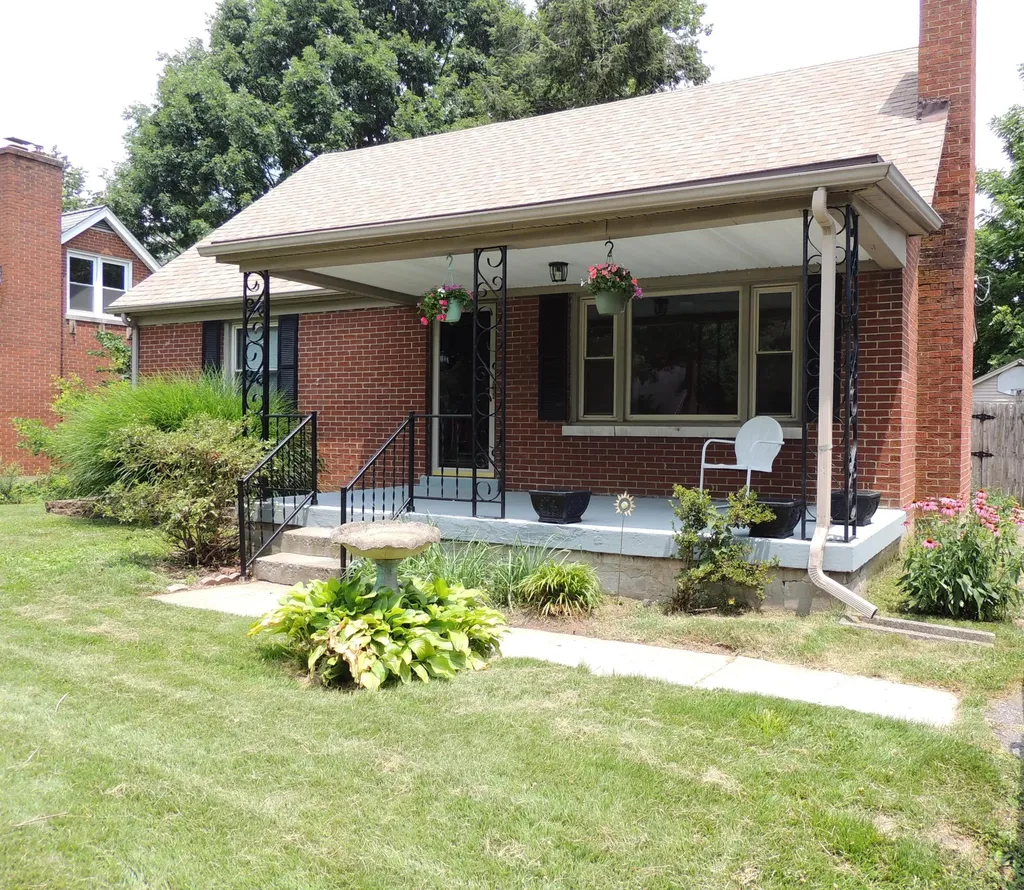 551 Saint Anthony Drive Lexington KY 40505