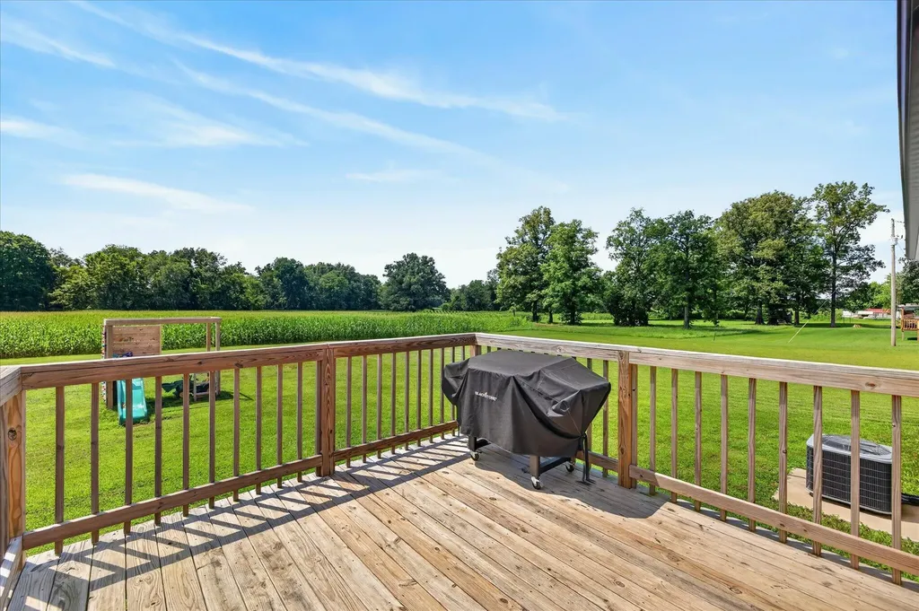 5817 Greenville Road Elkton KY 42220