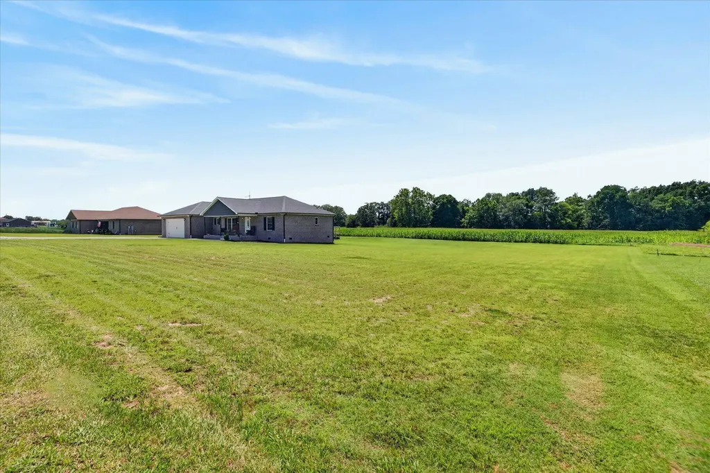 5817 Greenville Road Elkton KY 42220
