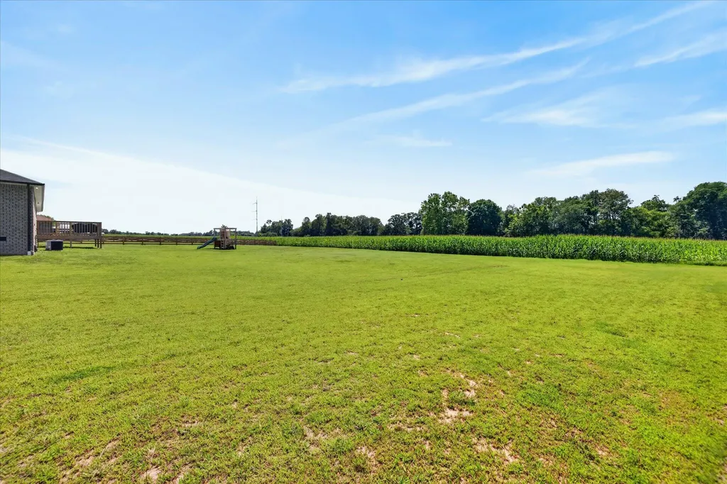 5817 Greenville Road Elkton KY 42220
