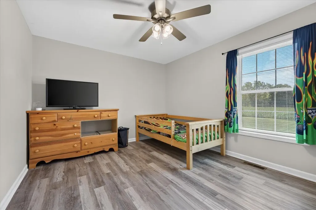 5817 Greenville Road Elkton KY 42220