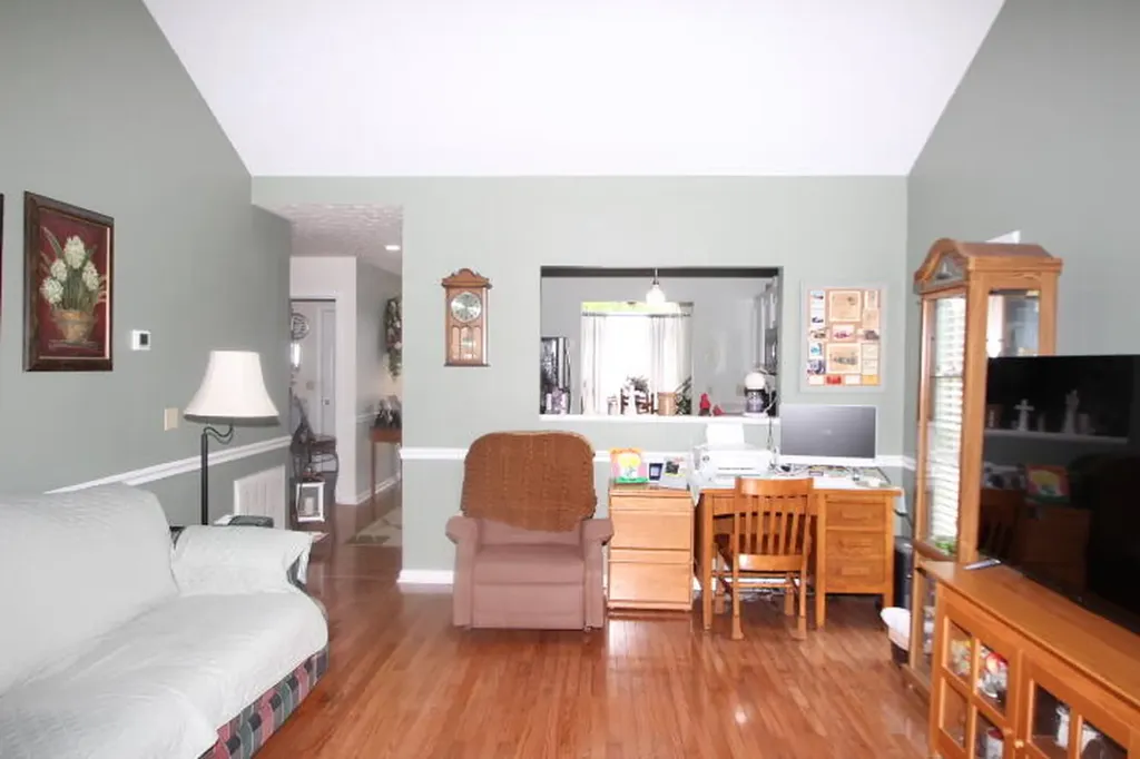 109 Yorkshire Drive Lawrenceburg KY 40342