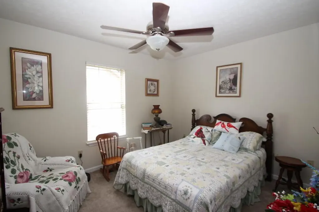 109 Yorkshire Drive Lawrenceburg KY 40342