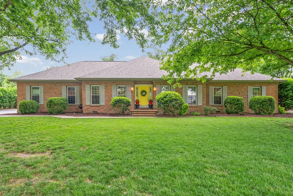 219 Fairfax Avenue Hopkinsville KY 42240