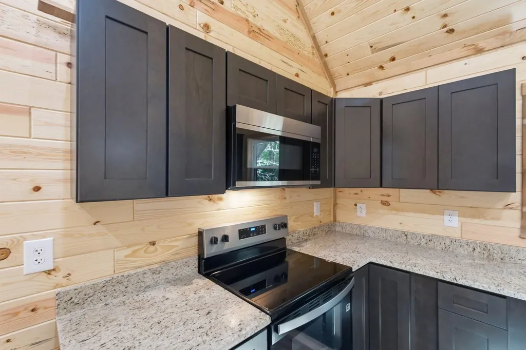 28 Joyful Springs Zoe KY 41397