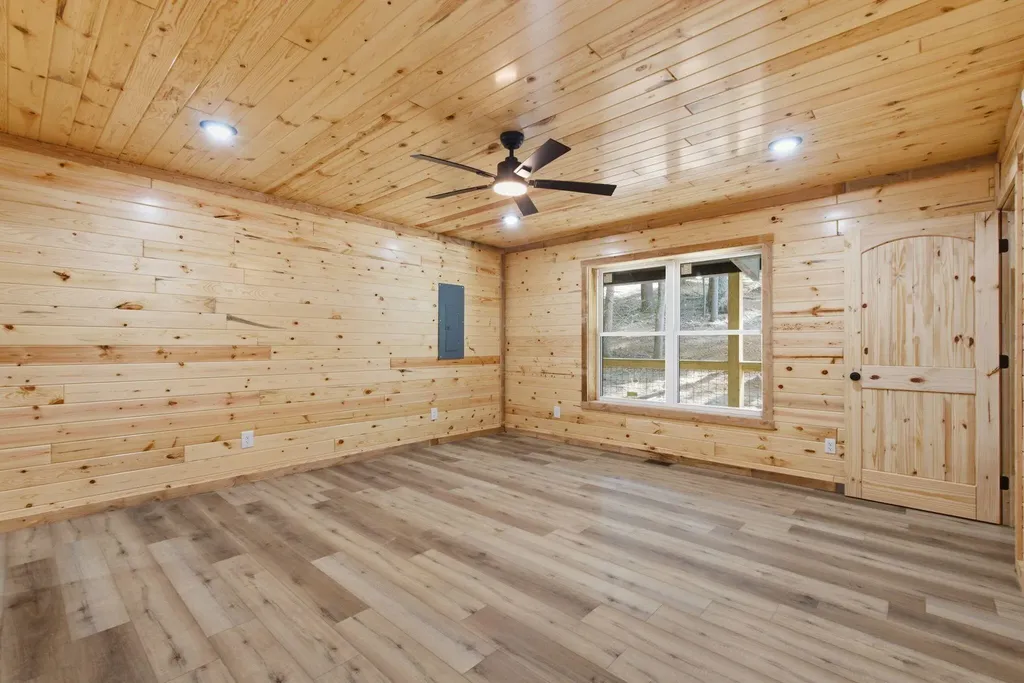 28 Joyful Springs Zoe KY 41397