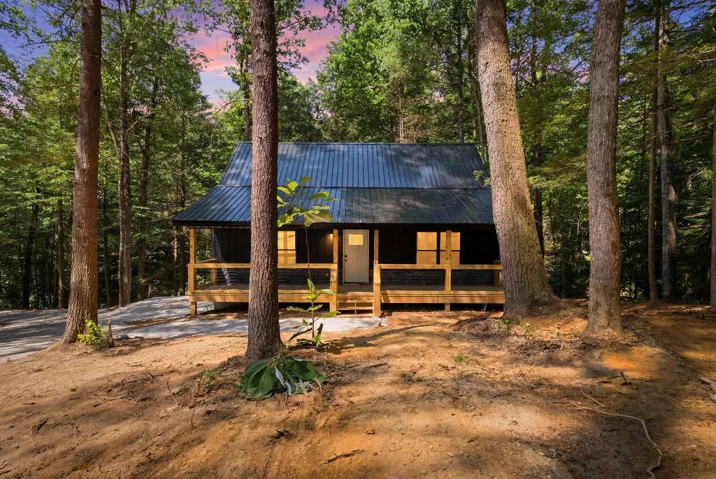 28 Joyful Springs Zoe KY 41397