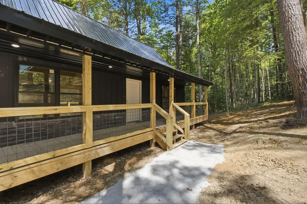 28 Joyful Springs Zoe KY 41397