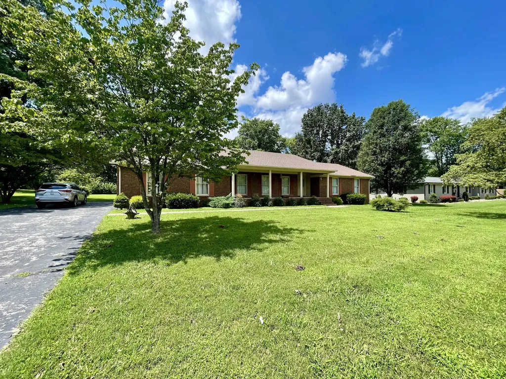 205 Browning Place Hopkinsville KY 42240