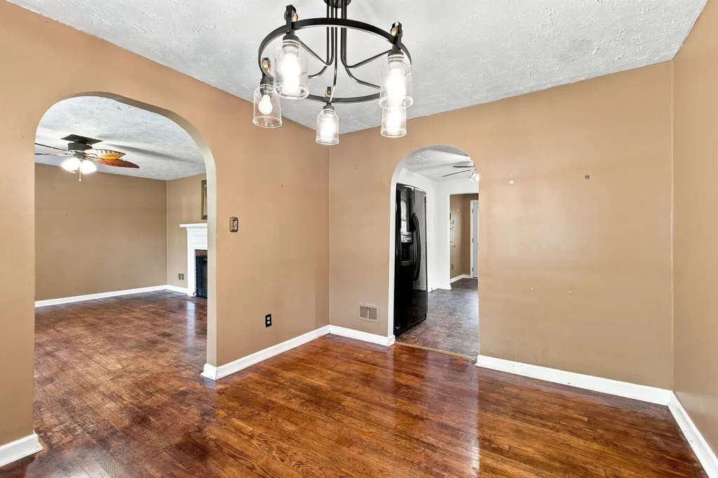 335 Sheridan Drive Lexington KY 40503