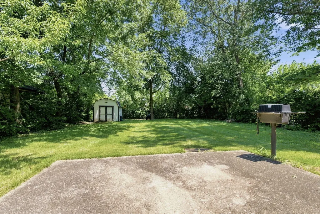 335 Sheridan Drive Lexington KY 40503