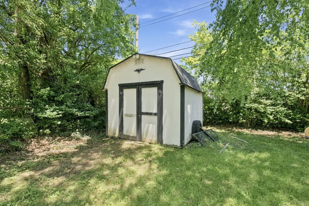 335 Sheridan Drive Lexington KY 40503