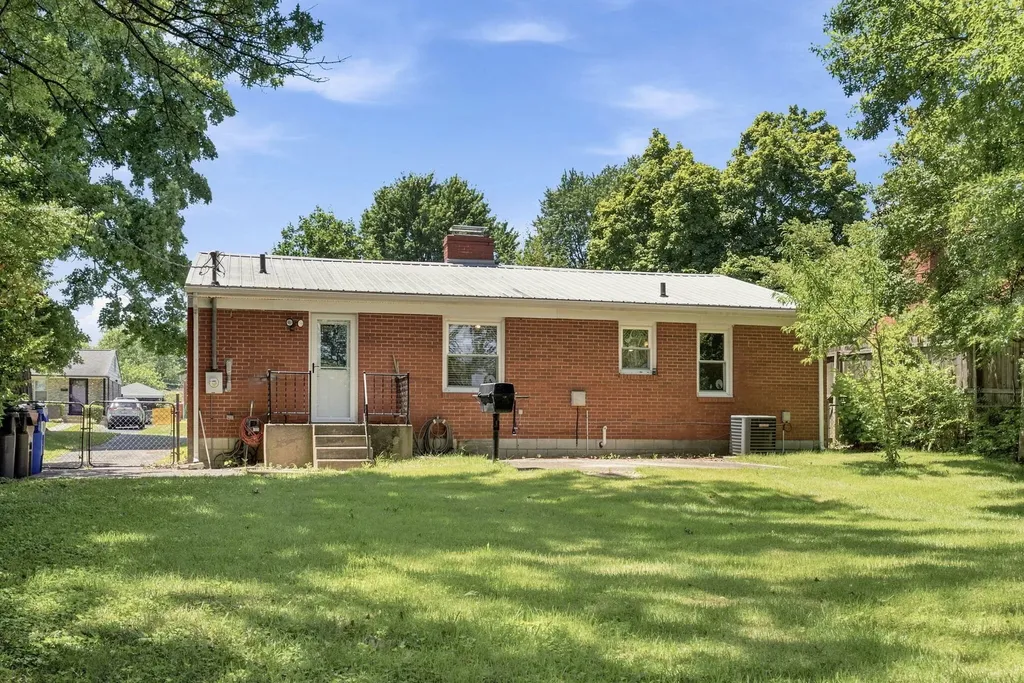 335 Sheridan Drive Lexington KY 40503