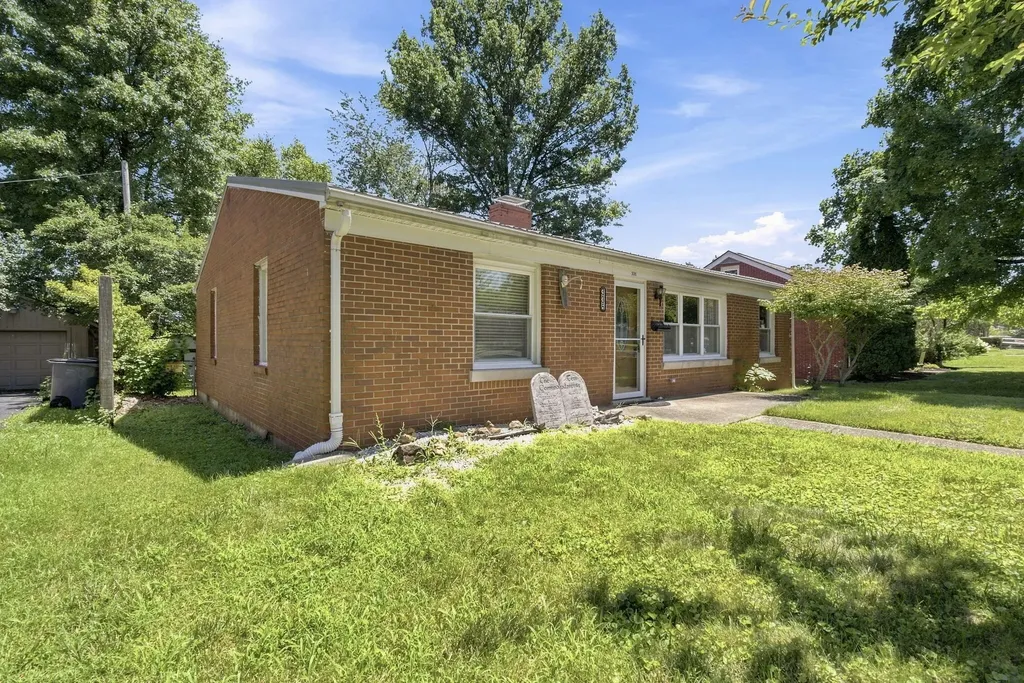 335 Sheridan Drive Lexington KY 40503