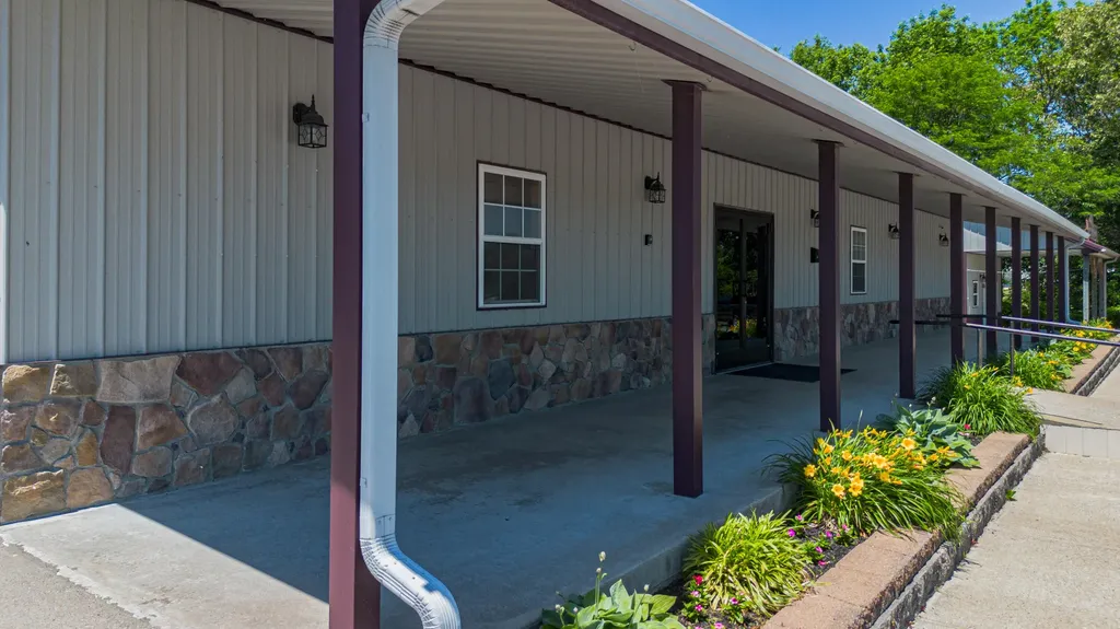 71 Commerce Drive Hickory KY 42051