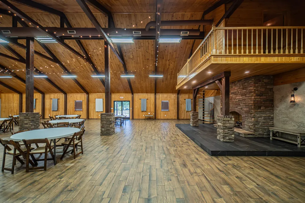 71 Commerce Drive Hickory KY 42051