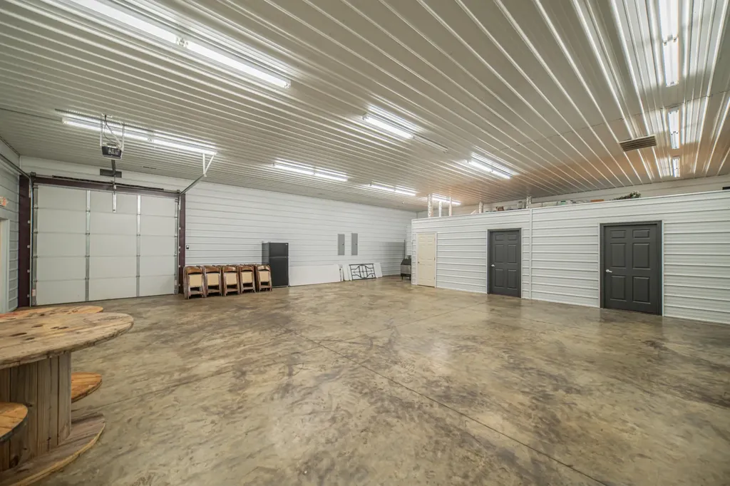 71 Commerce Drive Hickory KY 42051