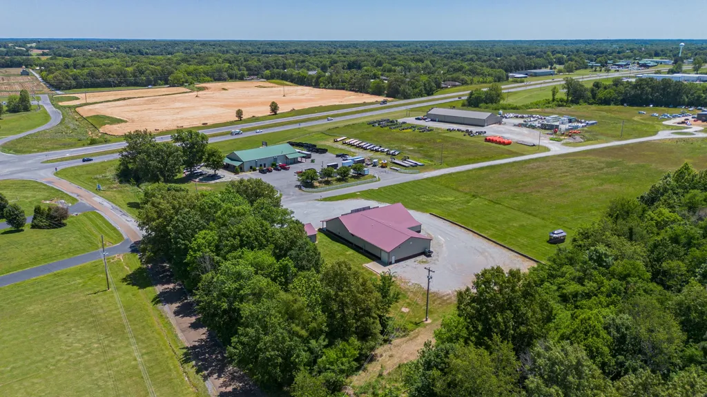 71 Commerce Drive Hickory KY 42051