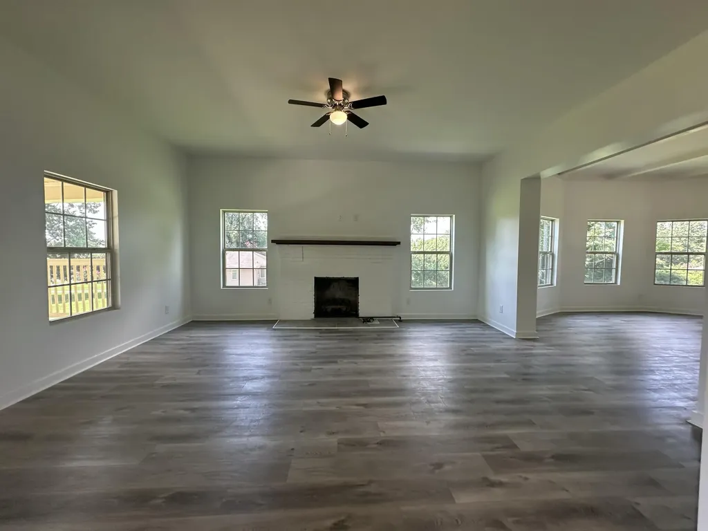 427 E Market Street Princeton KY 42445