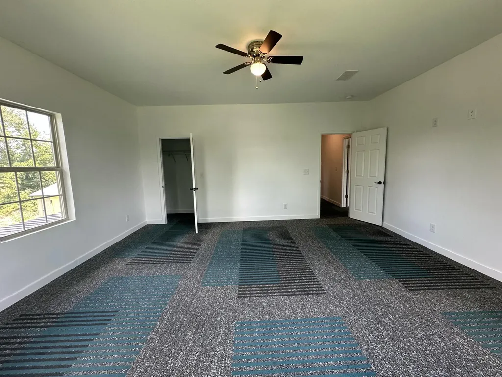 427 E Market Street Princeton KY 42445