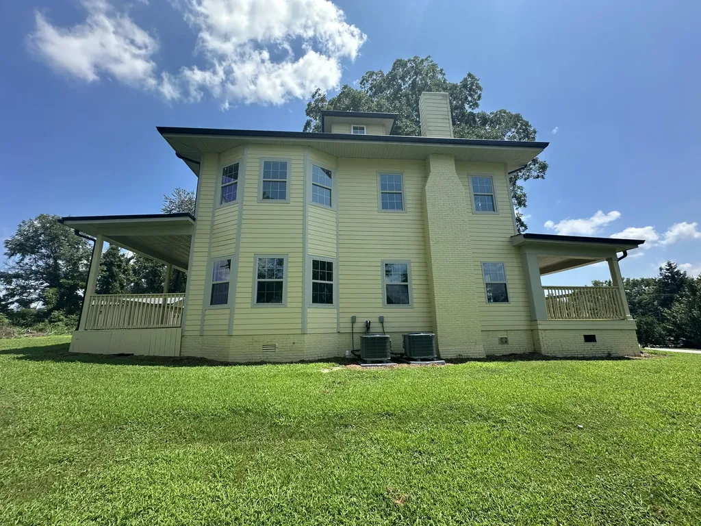 427 E Market Street Princeton KY 42445