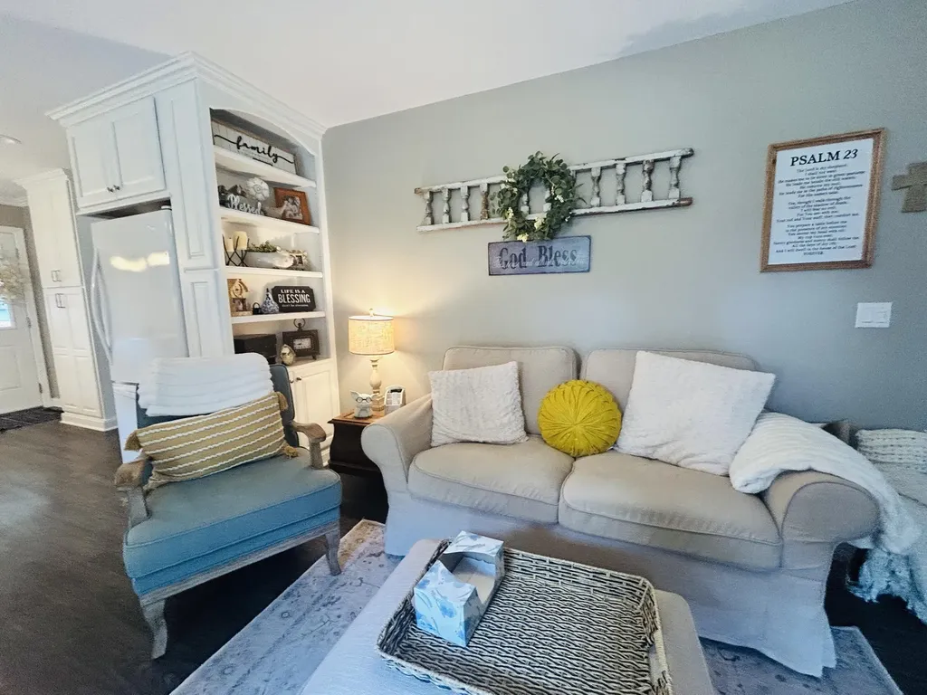 1608 Magnolia Drive Murray KY 42071