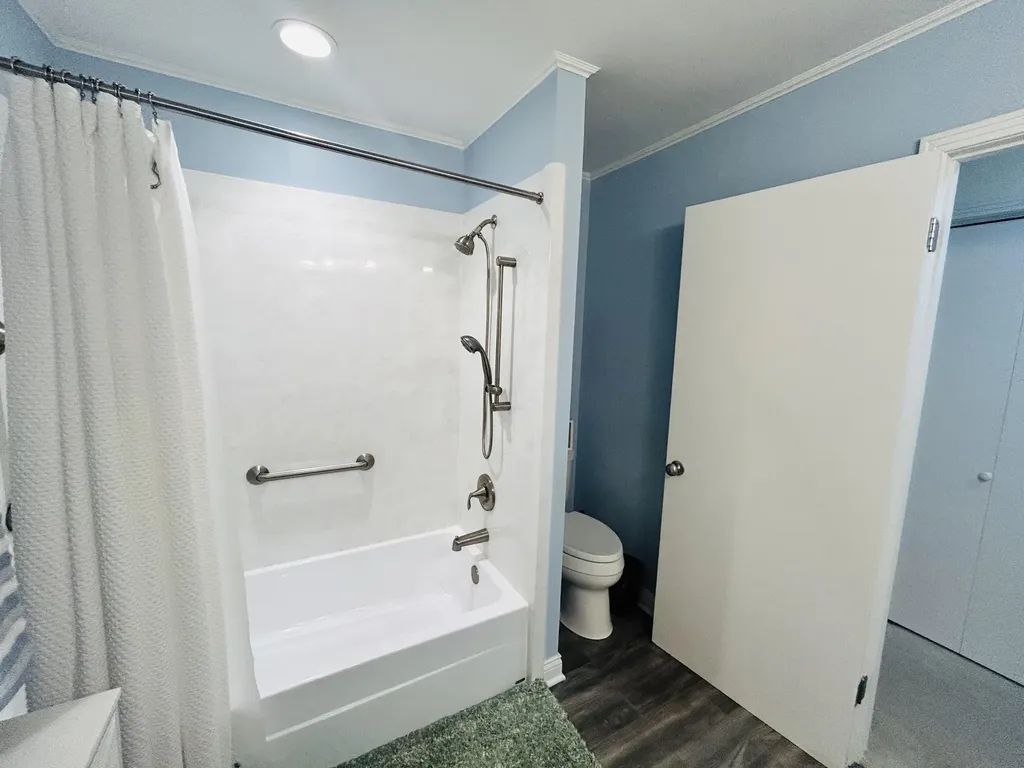 1608 Magnolia Drive Murray KY 42071